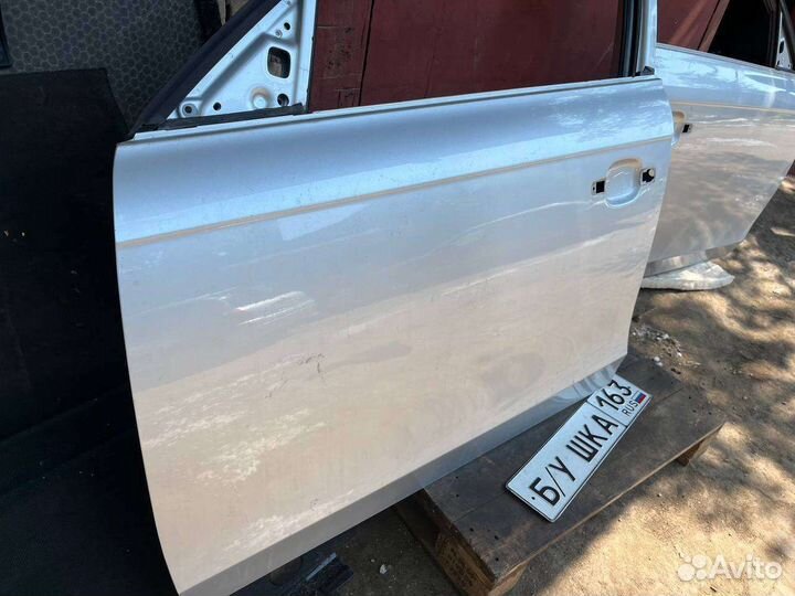 Дверь передняя Audi A4 B8