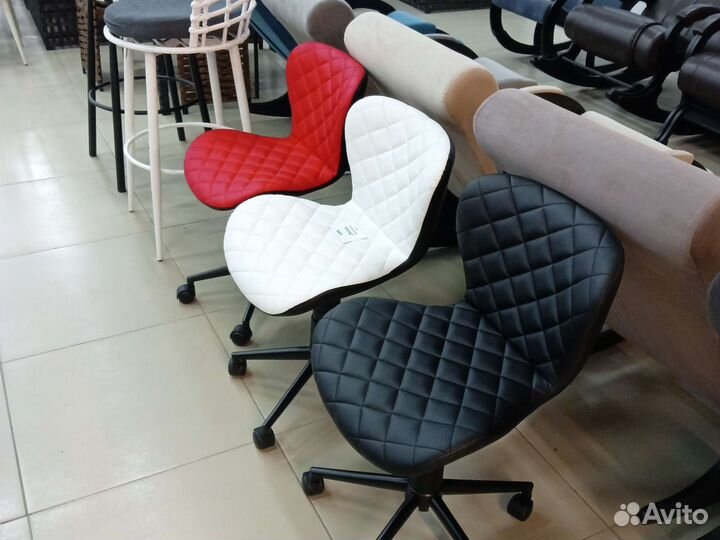 Офисные кресла в наличии