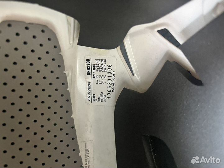 Шлем хоккейный