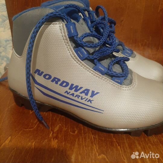 Лыжные ботинки nordway 34, 33