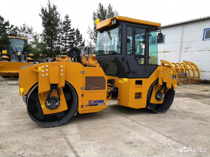 Дорожный каток XCMG XD103, 2024