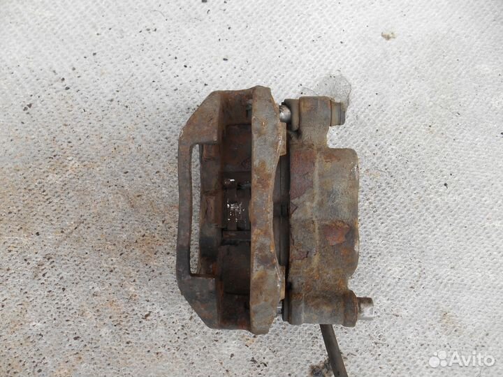 Передний правый суппорт Ford Transit Форд Транзит