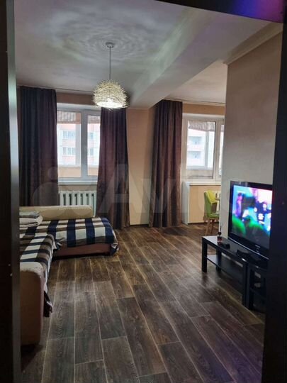 2-к. квартира, 65 м², 2/13 эт.