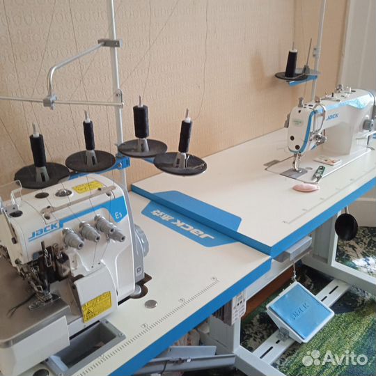 Промышленная швейная машинка jack