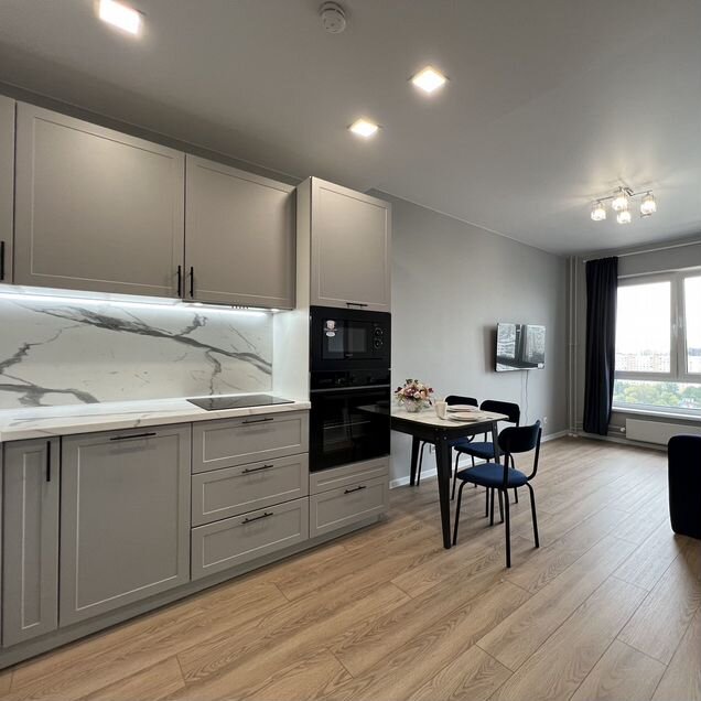 1-к. квартира, 35 м², 18/25 эт.