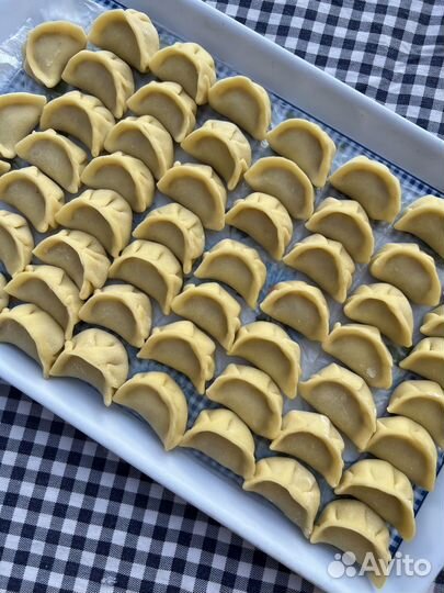 Продам домашние пельмени и вареники ручной лепки