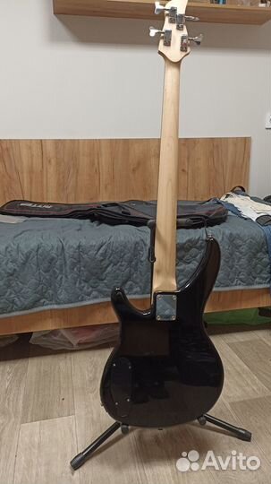 Бас гитара Yamaha trbx174 + чехол