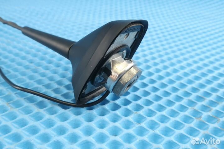 Антенна заводская LADA Xray