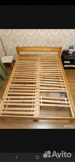 Кровать двухспальная с матрасом бу 140 200