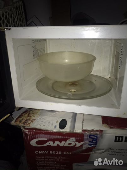 Микроволновая печь Candy