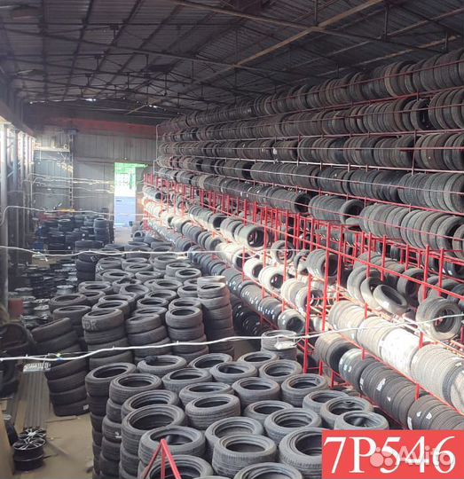 Bridgestone Blizzak DM-V2 215/60 R17 93N