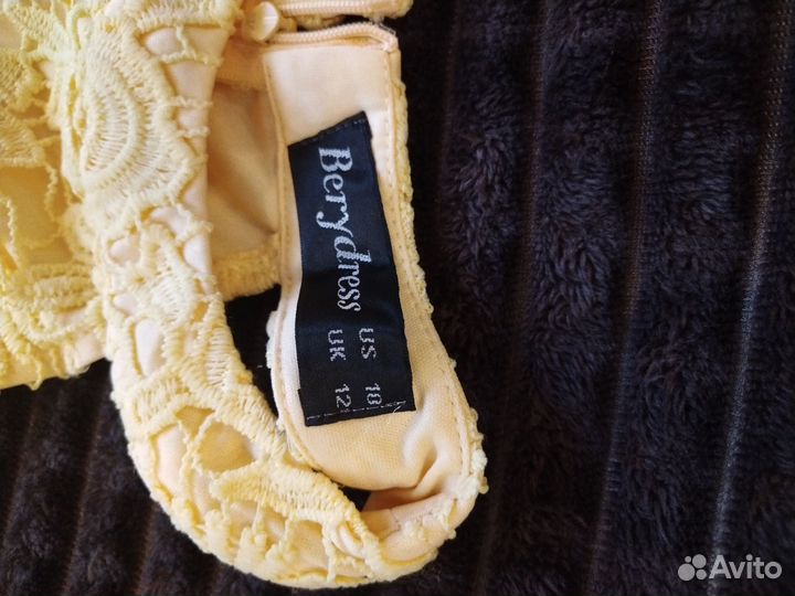 Платье ажурное