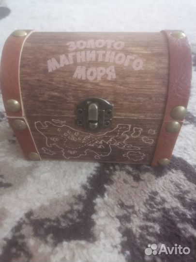 Сундучок для монет Золото магнитного моря