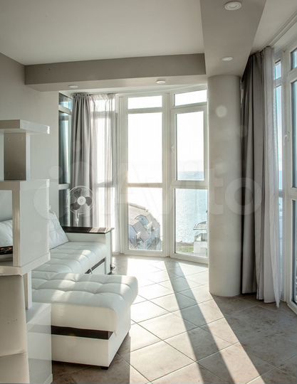 3-к. квартира, 129 м², 5/5 эт.