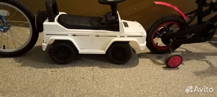 Продам машину детскую Mercedes