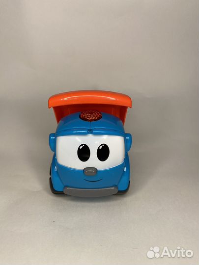 Грузовик лева