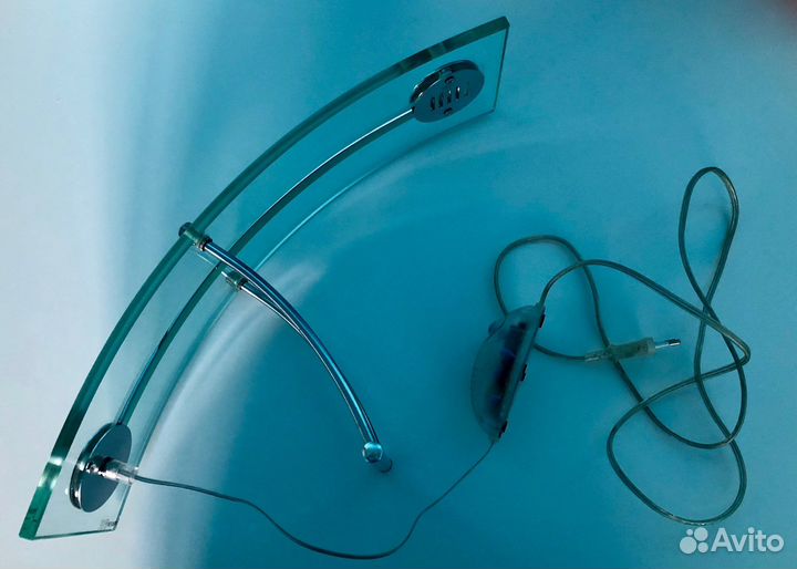 Настольная лампа стеклянная