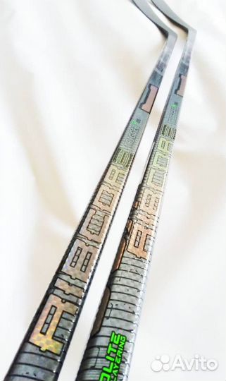 Клюшка хоккейная