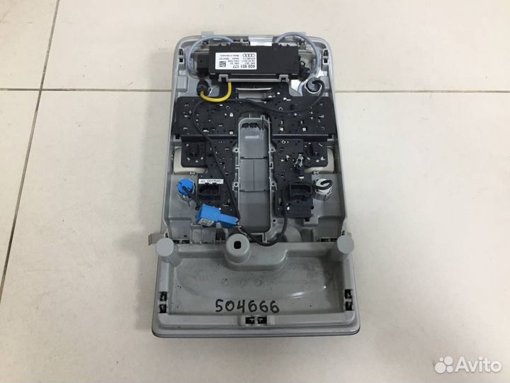 Плафон салонный Audi A6 C7 2011