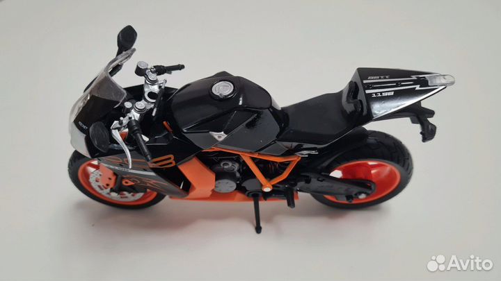 Модель мотоцикла Alloy KTM RC8, 1198