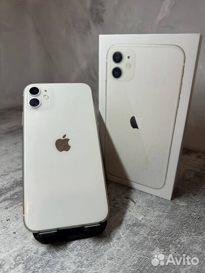 iPhone 11, 64 ГБ