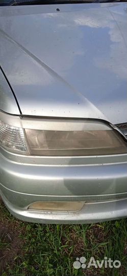 Ресничка на тойота карина правая