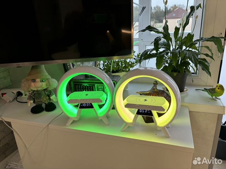 Светильник блютуз- колонка беспроводная зарядка