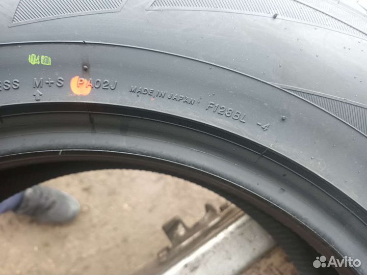 Yokohama Parada Spec-X PA02 225/65 R17 102H
