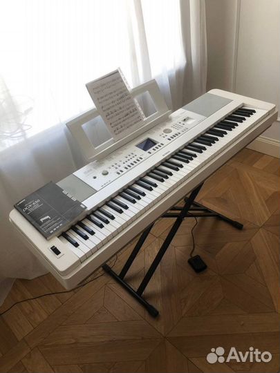 Синтезатор yamaha