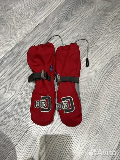 Варежки didriksons р. 4