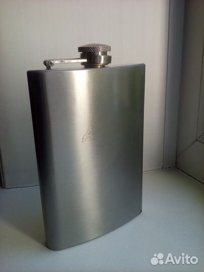 Фляжка для алкогольных напитков