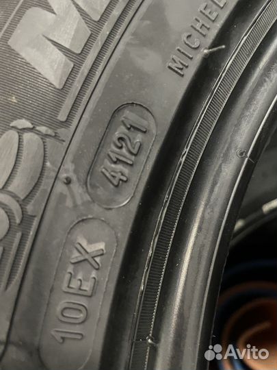 Michelin X-Ice North 4 205/55 R16 94T