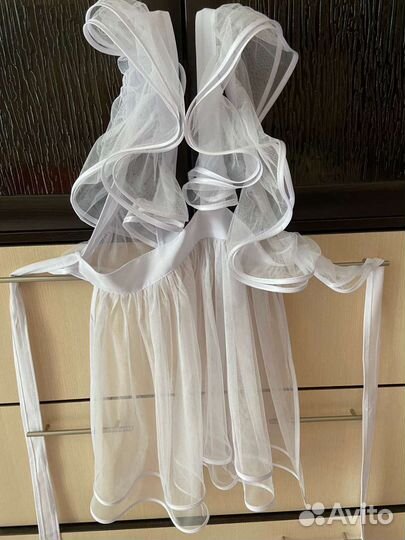 Белый школьный фартук