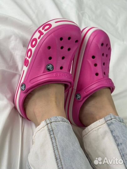 Кроксы женские