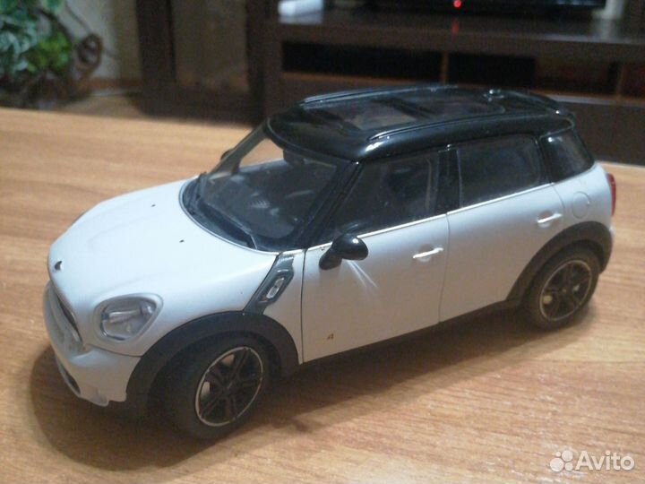 Модели автомобилей 1 18
