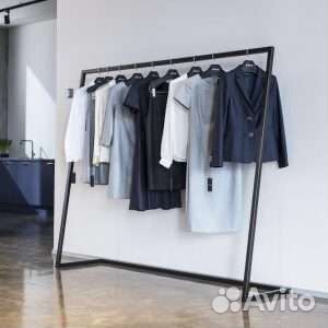 Вешалка для одежды напольная