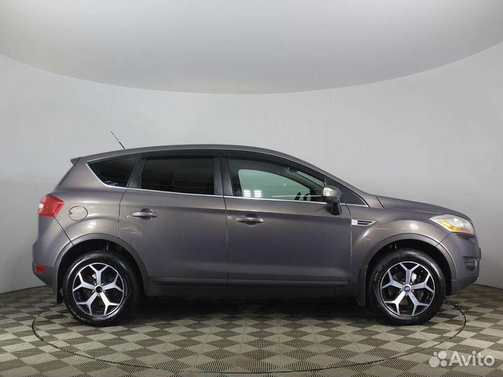 Ford Kuga, 2011