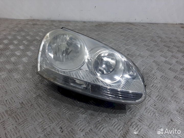 Фара Volkswagen Golf 5 (2003-2009)
