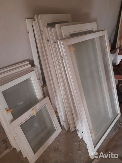 Деревянные оконные рамы бу