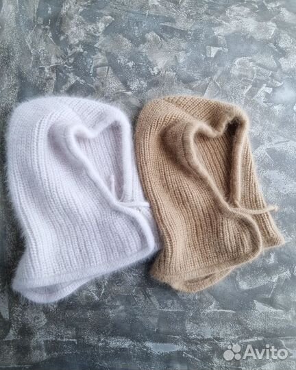 Капор из ангоры на кнопках