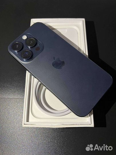 iPhone 15 Pro, 256 ГБ