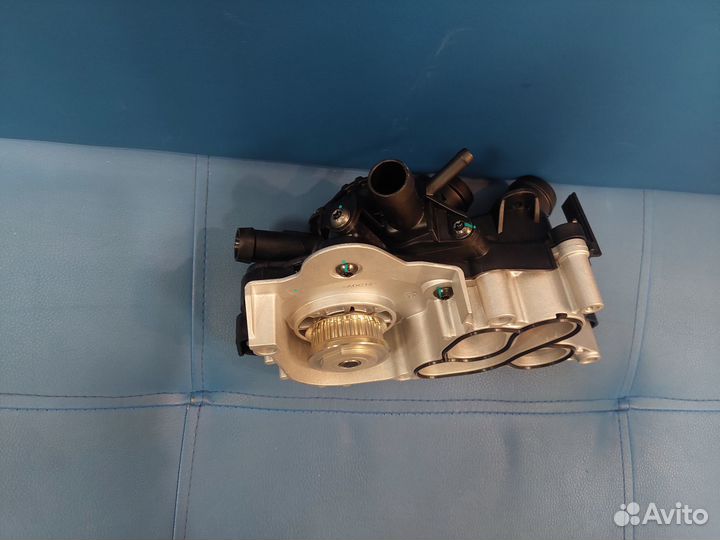 Помпа на volkswagen polo