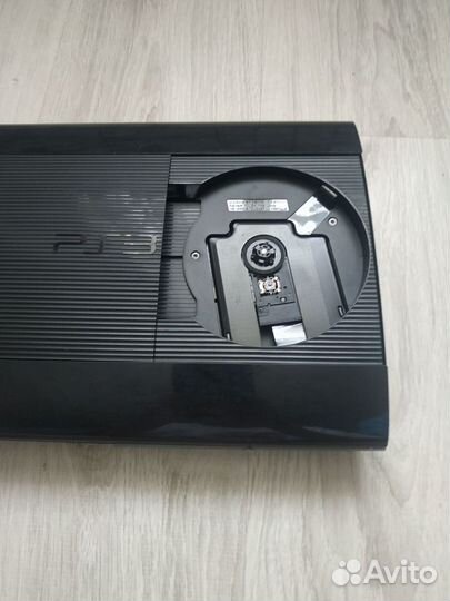 Sony PS3 super slim (прошитая ) 40 игр