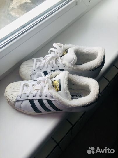 Кроссовки женские adidas