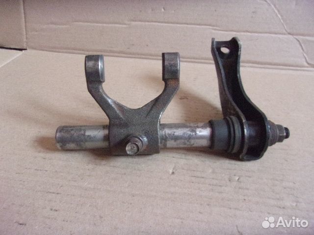 Мазда 626 GC, 85г., вилка выключения сцепления