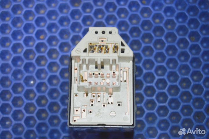 Блок регулировки зеркал Kia Ceed ED 2007-2012