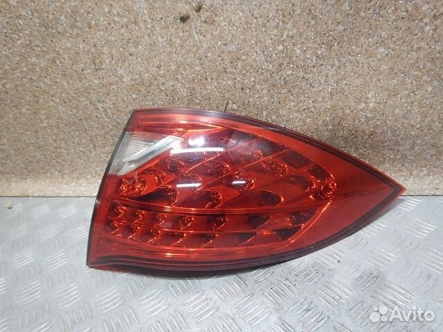 Фонарь правый Porsche Cayenne с 2010г