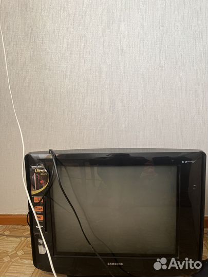 Телевизор samsung