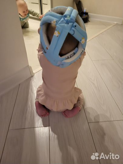 Противоударный шлем для малыша