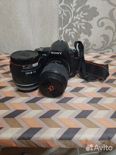 Зеркальная фотокамера Sony Альфа 230